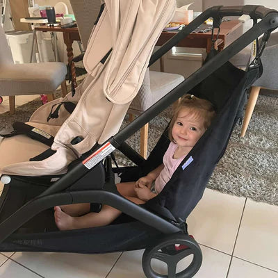 Flush – The Smart Extra Seat for Your Second Child